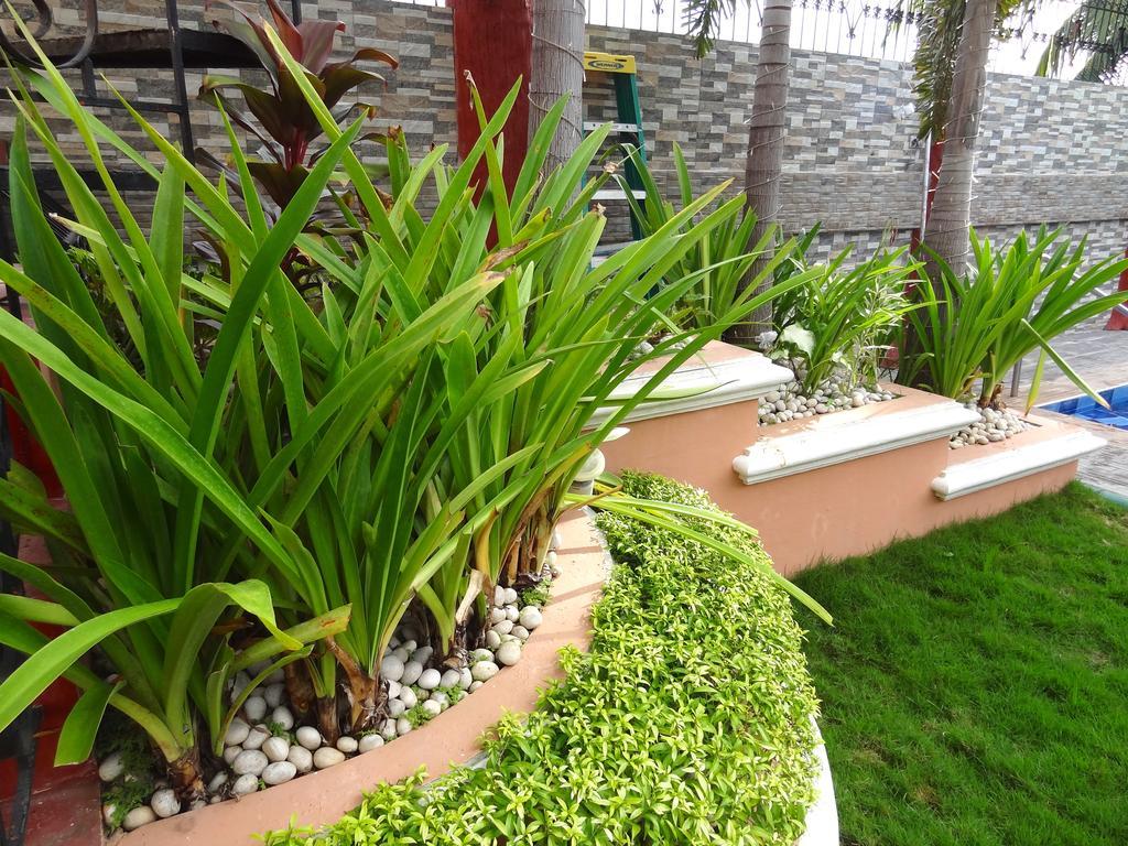 The Executive Villa Inn & Suites Davao City Exterior foto