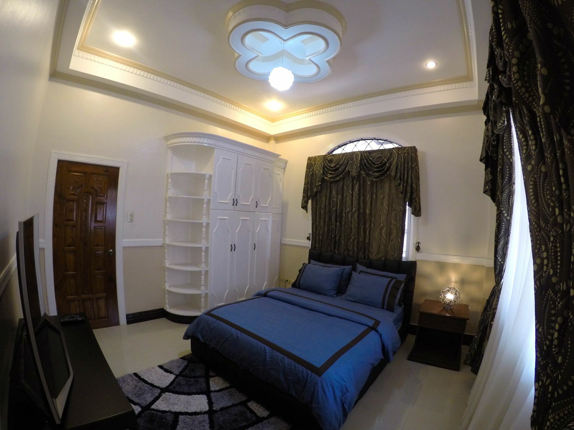 The Executive Villa Inn & Suites Davao City Exterior foto